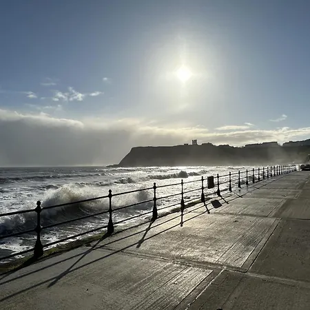 Ace Grace Place - Part Of The The Bay Village With Pool, Gym And Direct Access, Pub, Restaurant, Tennis And Meadows Walks Filey