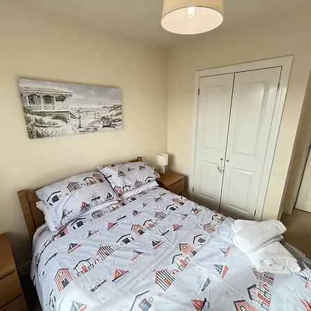 Ace Grace Place - Part Of The The Bay Village With Pool, Gym And Direct Access, Pub, Restaurant, Tennis And Meadows Walks 別荘 *