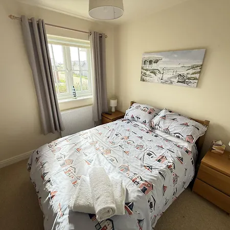 Ace Grace Place - Part Of The The Bay Village With Pool, Gym And Direct Access, Pub, Restaurant, Tennis And Meadows Walks Filey