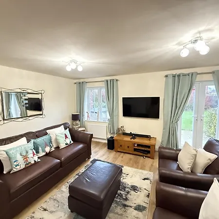 Ace Grace Place - Part Of The The Bay Village With Pool, Gym And Direct Access, Pub, Restaurant, Tennis And Meadows Walks 別荘