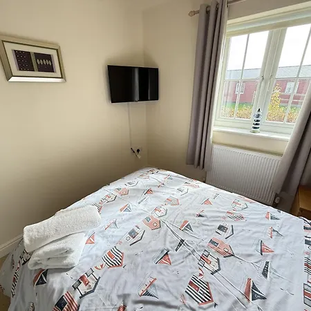 Ace Grace Place - Part Of The The Bay Village With Pool, Gym And Direct Access, Pub, Restaurant, Tennis And Meadows Walks בית נופש