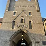 Ace Grace Place - Part Of The The Bay Village With Pool, Gym And Direct Access, Pub, Restaurant, Tennis And Meadows Walks * 파일리